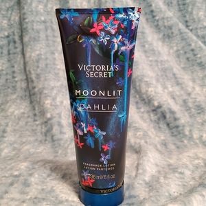 Victoria's secret moonlit dahlia